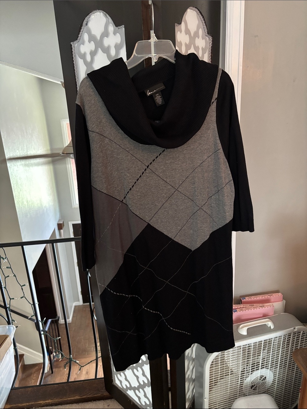 Lane Bryant Black & Gray Cowlneck Colorblock Sweater
